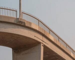    Фото: unsplash.com / Philippe Gauthier Гульназ Астахова