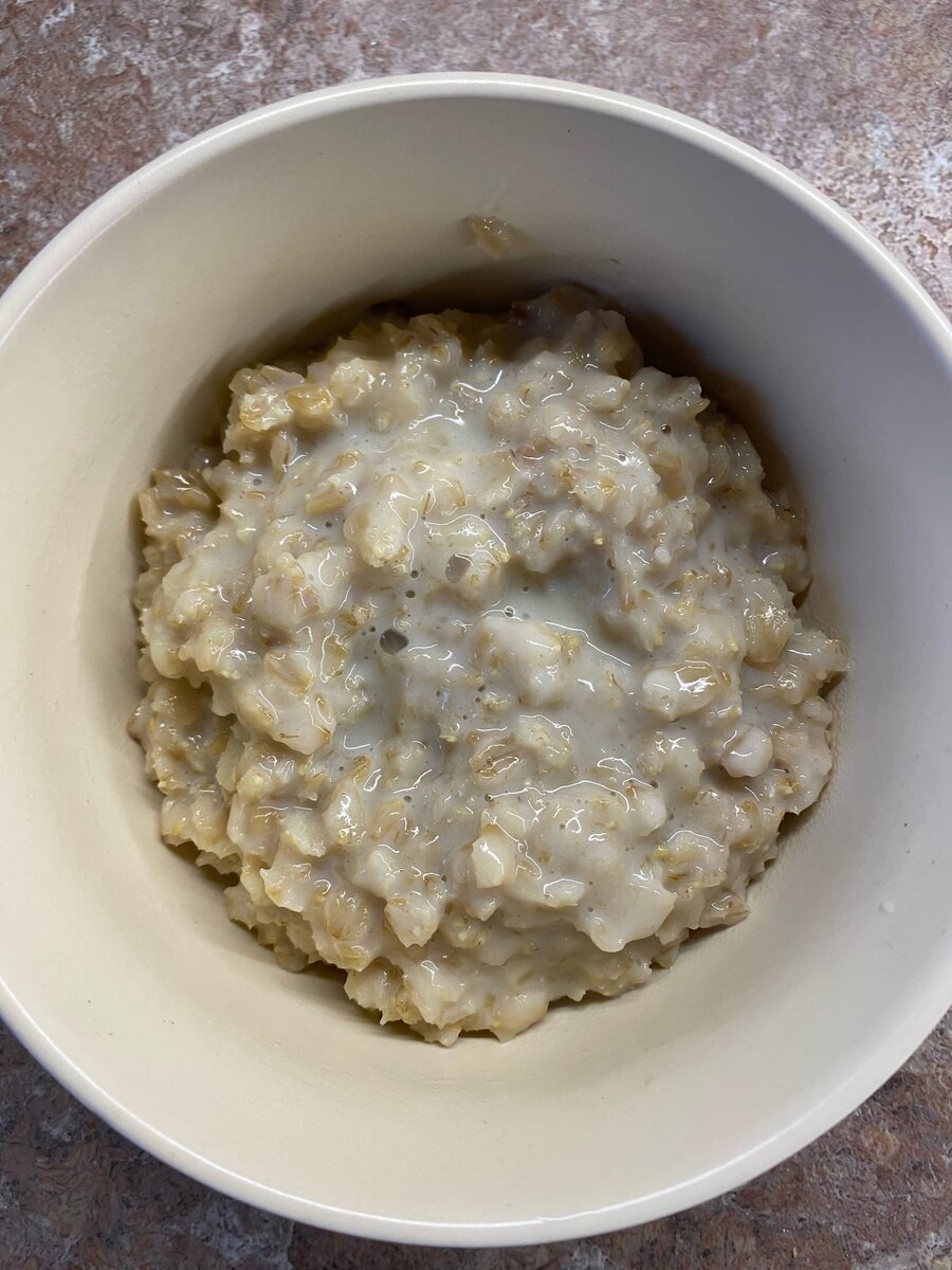 Овсяная каша на молоководе