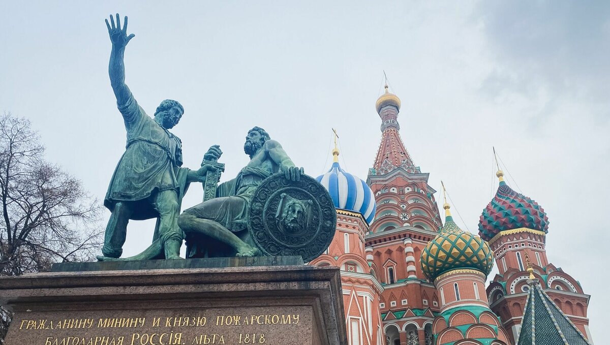     Ростовский депутат Госдумы Виктор Водолацкий предположил, что за предложением президента Зеленского переименовать Россию стоит бурная фантазия или наркотическое безумие, об этом он рассказал в интервью порталу «RT на русском».