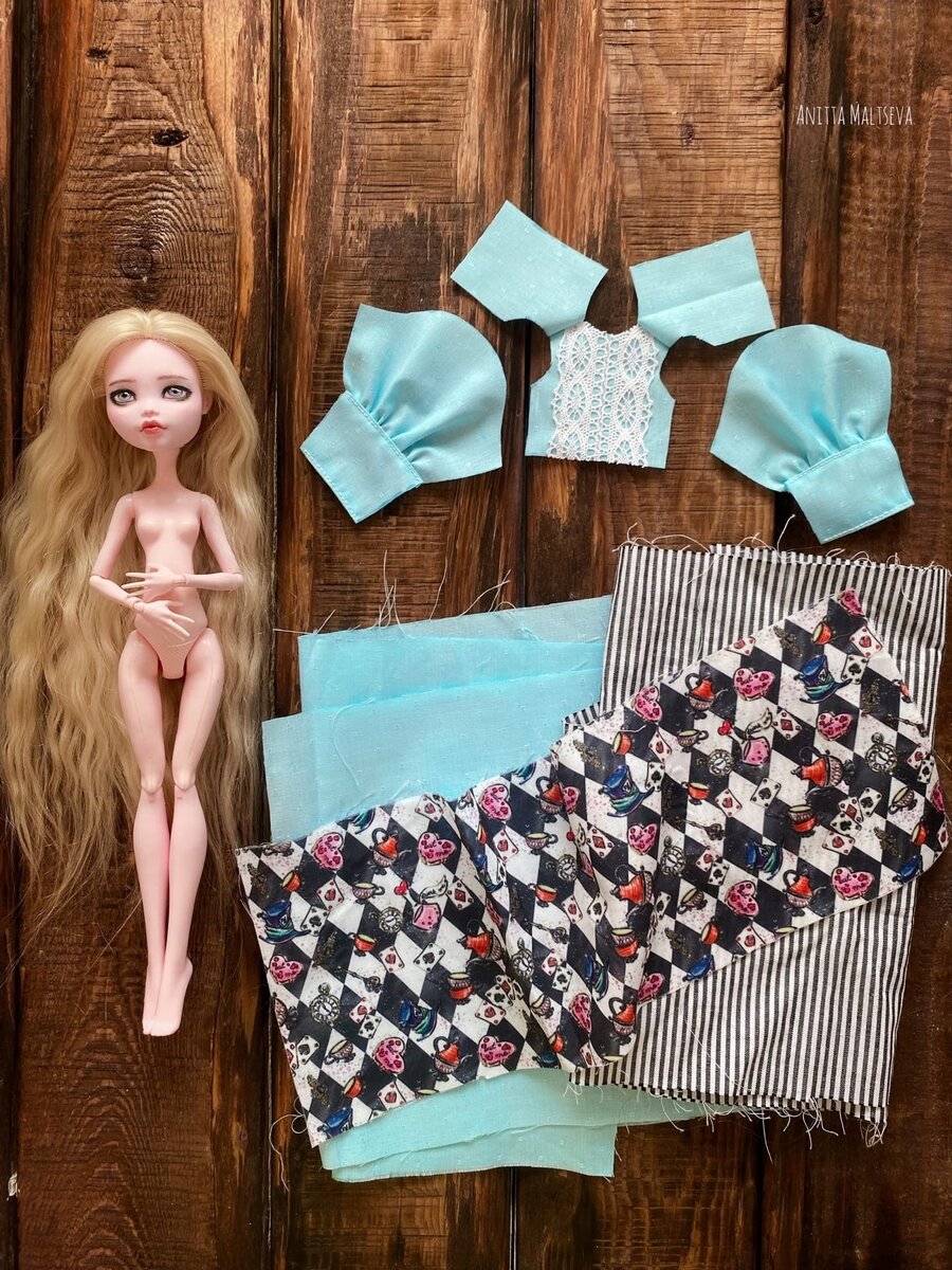 Процессы пошива костюма. Листай, чтобы увидеть больше фото