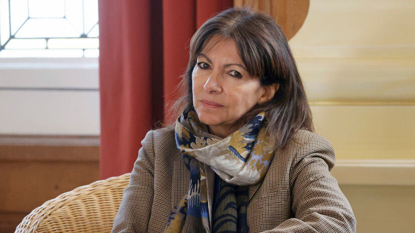 Мэр Парижа высказалась против выступления россиян под национальным ...