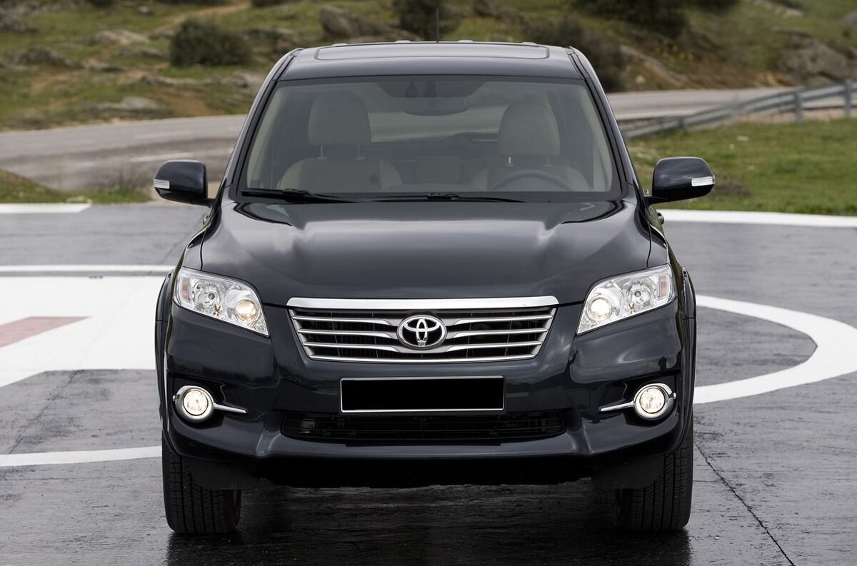Тойота до 1000000. Toyota rav4 2010. Рав 4 2010. Toyota rav4 2010-2012. Тойота рав 4 2010.