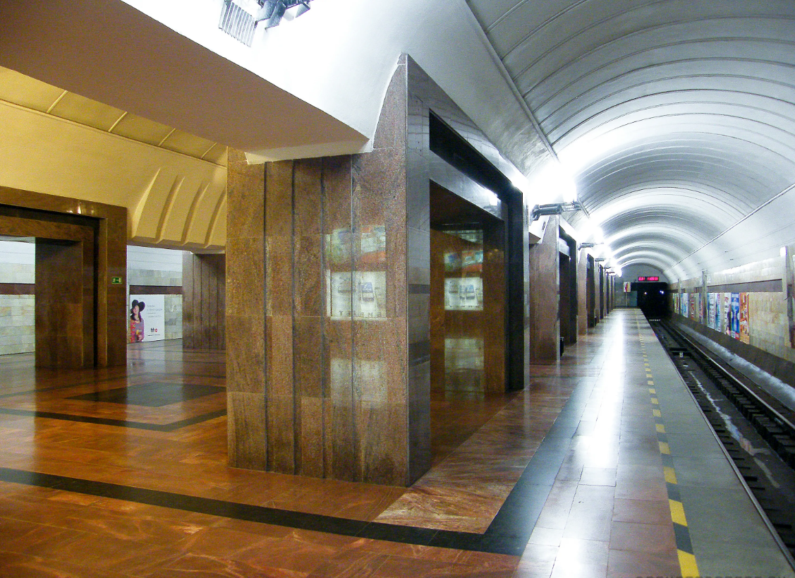 Метро 1905 г. Метро 1905 года Екатеринбург. Станция метро 1905 года Екатеринбург. Станция площадь 1905 года Екатеринбургский метрополитен. Станция метро площадь 1905 года Екатеринбург.