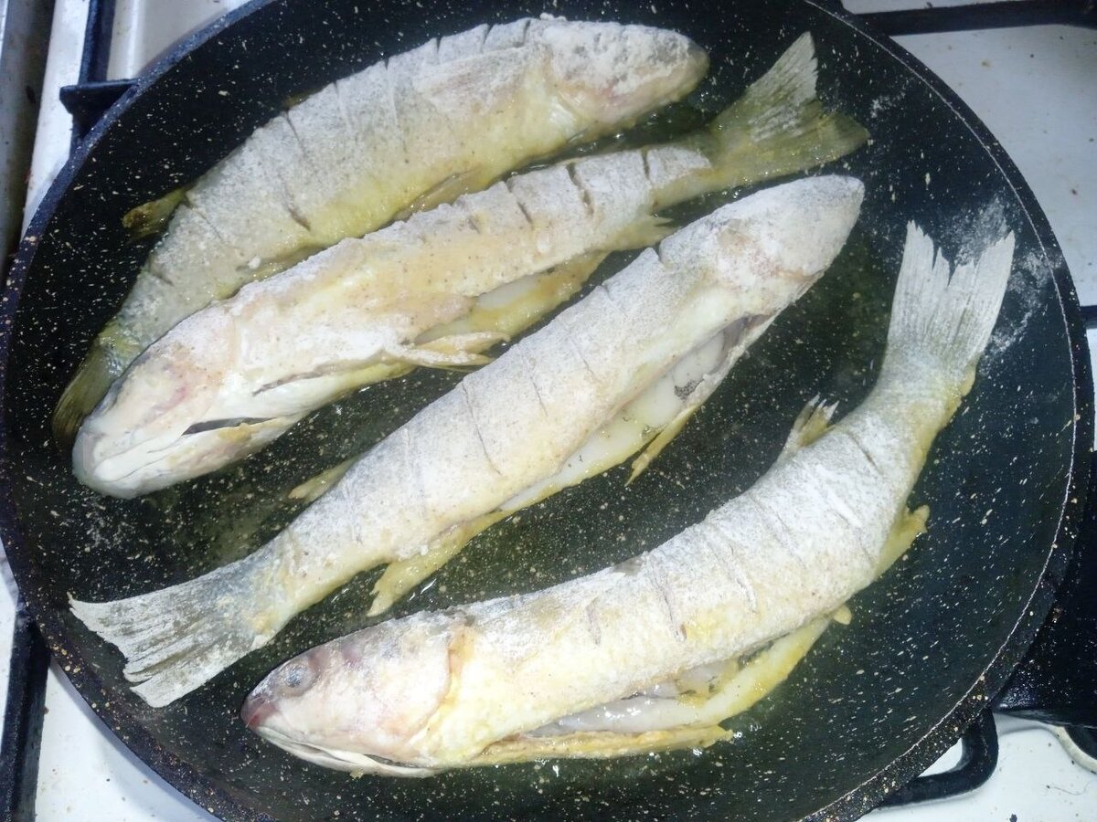 Самая вкусная жареная рыба, как ее идеально приготовить на сковороде