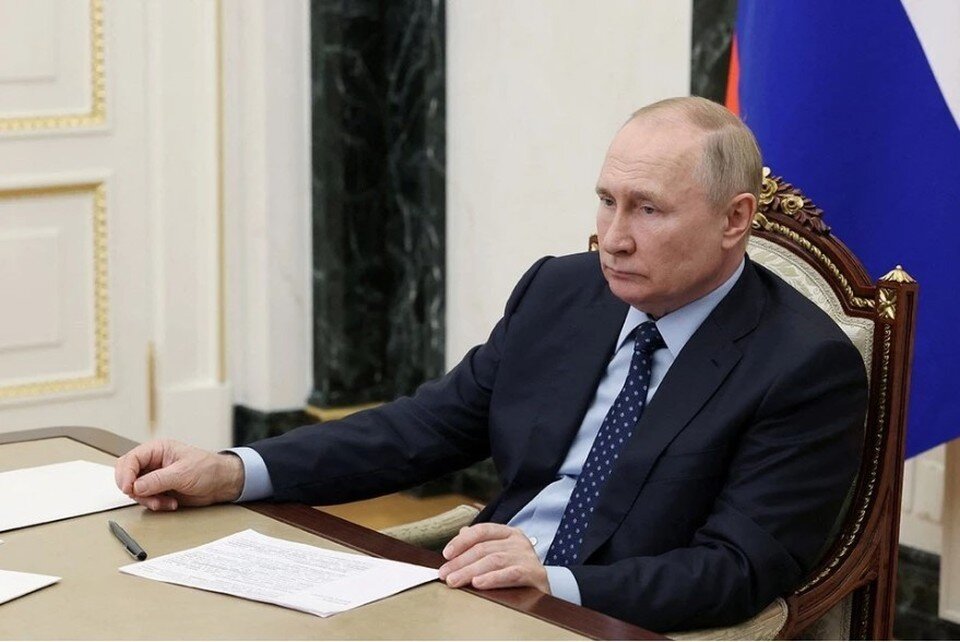     Владимир Путин вручил премии Президента молодым деятелям культуры за 2022 год  REUTERS