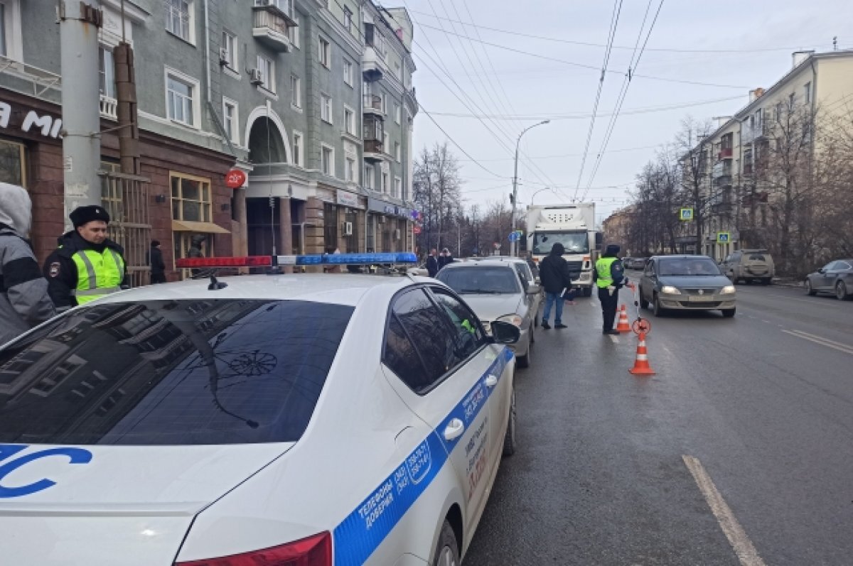    В Екатеринбурге в массовой аварии с пьяным водителем пострадал ребенок