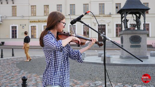 Песен ещё не написанных сколько?Скажи кукушка, пропой. В городе мне жить или на выселках?Камнем лежать, или гореть звездой? Звездой? Cover