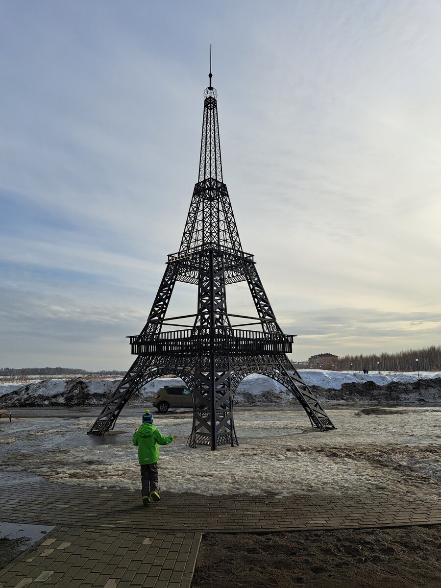 эйфелева башня красноярск