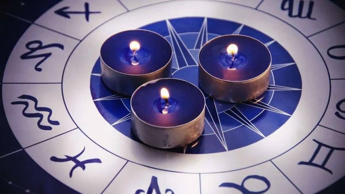 Будущее можно предсказать по звездным картам и влиянию планет. Фото: pxhere.com