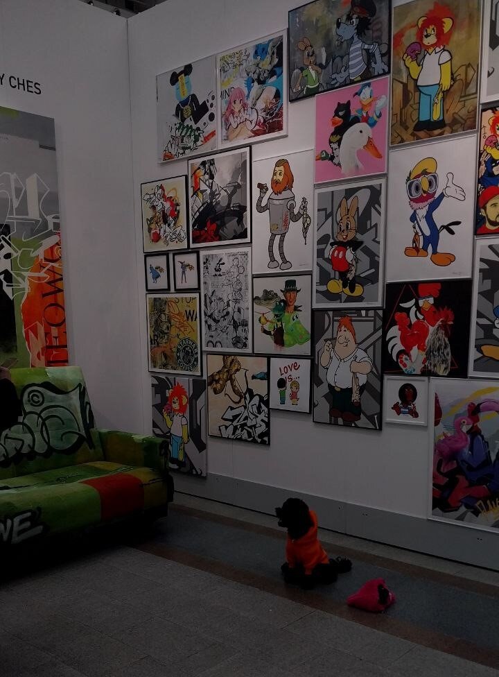 Стрит арт художник Женя Чес и его работы. ART RUSSIA FAIR 2023