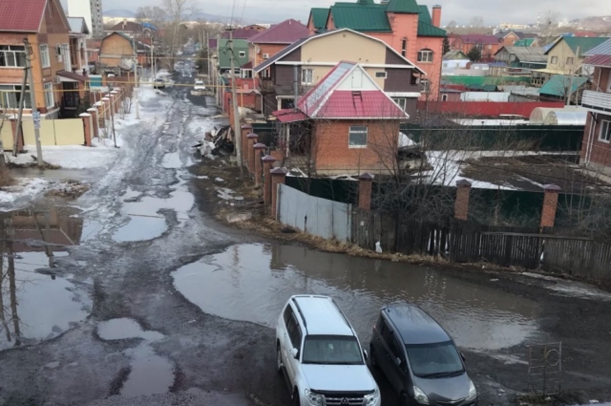    Комсомольчане жалуются на плохие дороги