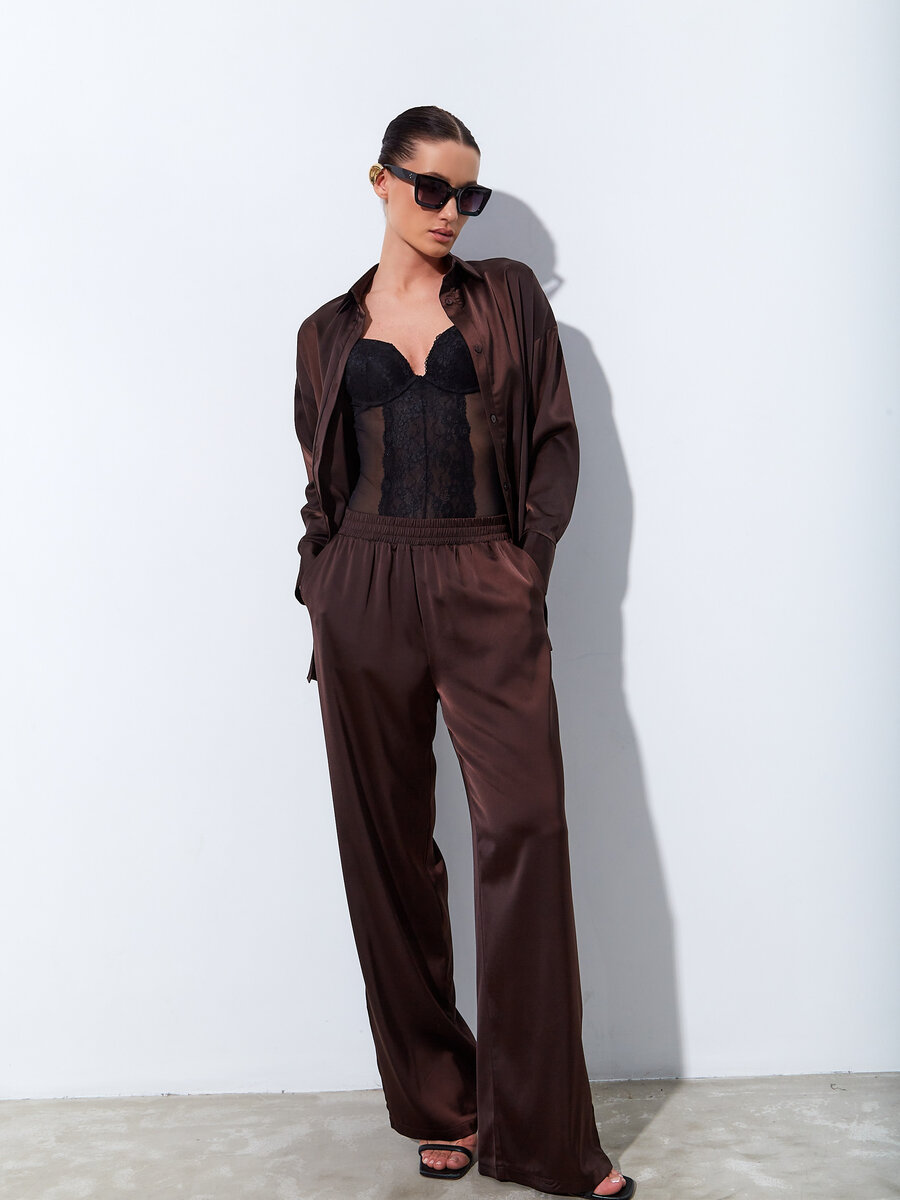 Артикул шоколадного пижамного костюма оверсайз на Wildberries: 132308311
