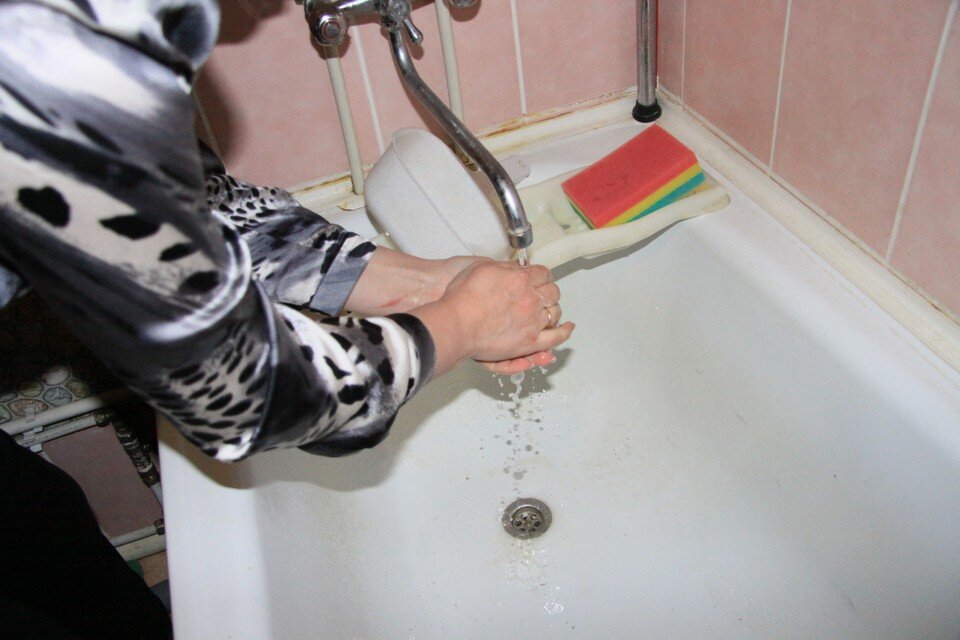     Отключение воды Олег УКЛАДОВ