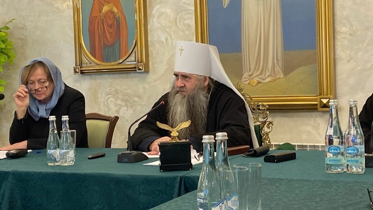     Митрополит Нижегородский и Арзамасский Георгий призвал жителей региона молитвенно поддержать братию Киево-Печерской лавры. Об этом сообщается на сайте митрополии.