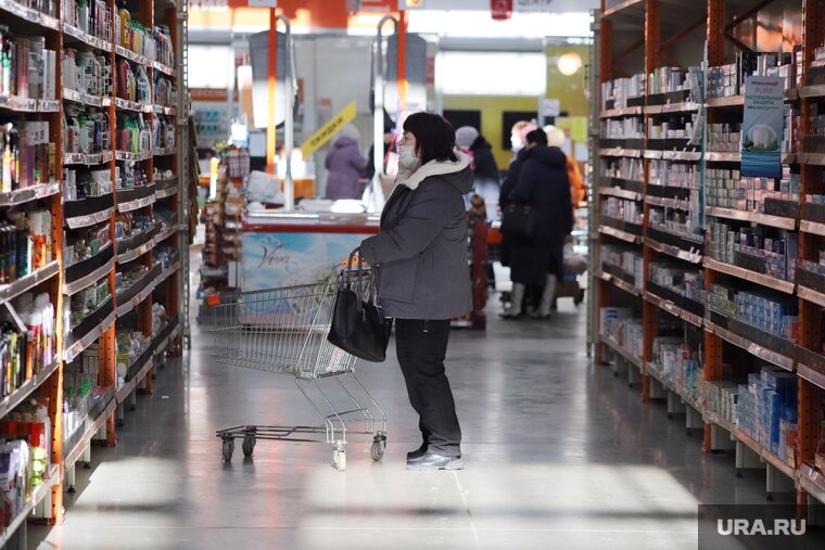    Правительство РФ отказалось от ограничения цен на продукты питания первой необходимости