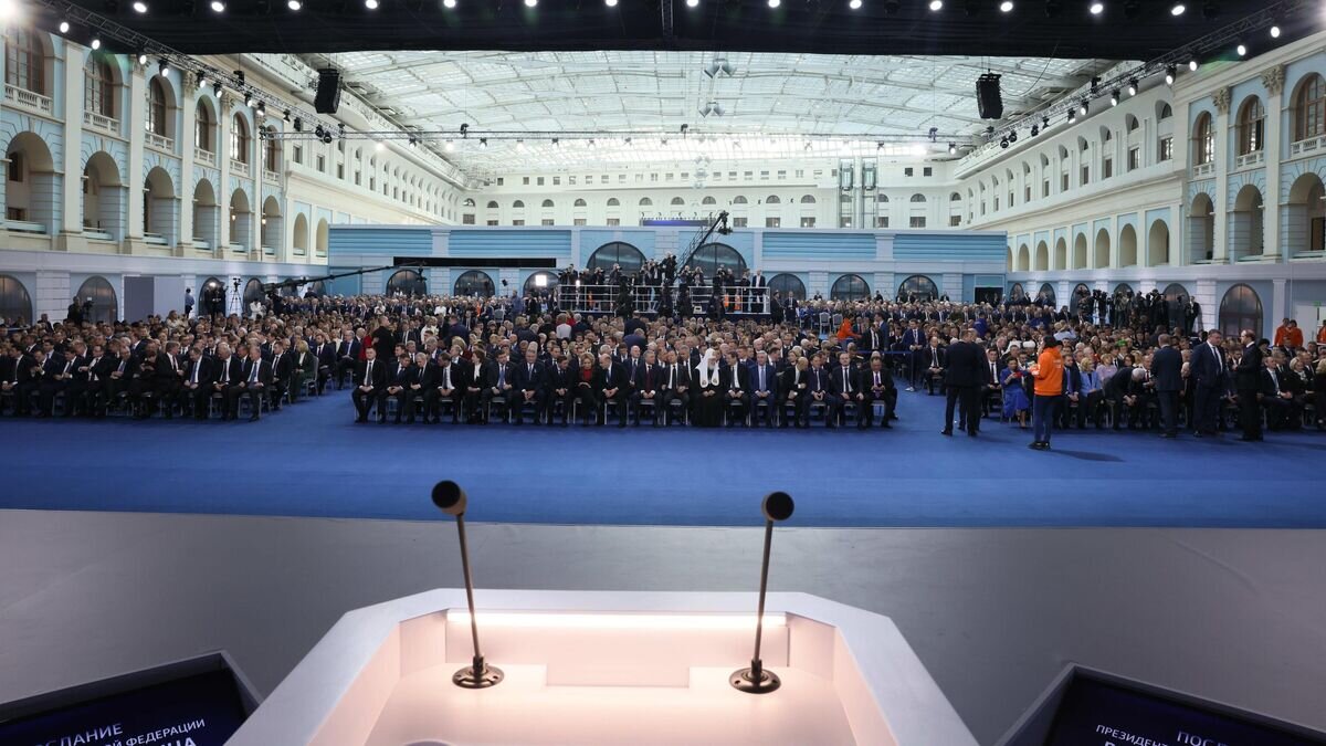    Послание президента РФ Владимира Путина Федеральному собранию© РИА Новости / POOL