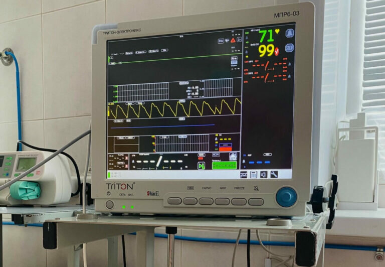    В больницу Орска за полгода поступили 19 новых современных прикроватных мониторов Кристина Просвиркина