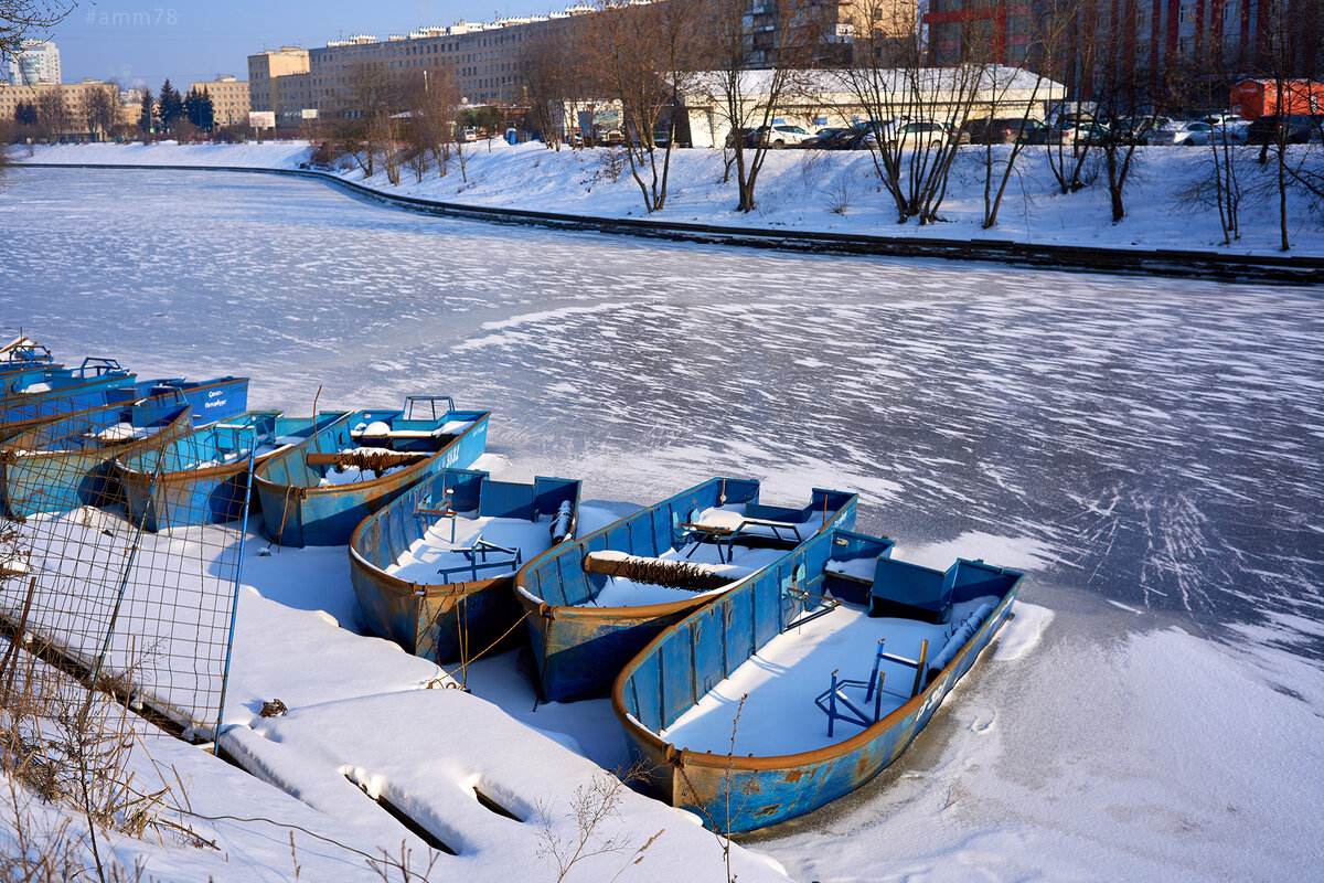 voigtlander nokton classic 40/1.4; f/8.0; 1/200 ISO 100; 