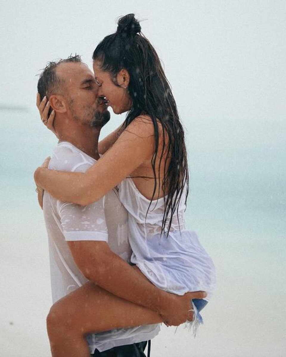    Нюша с мужем Игорем Сивовым Фото: Инстаграм (запрещен в РФ) / @nyusha_nyusha