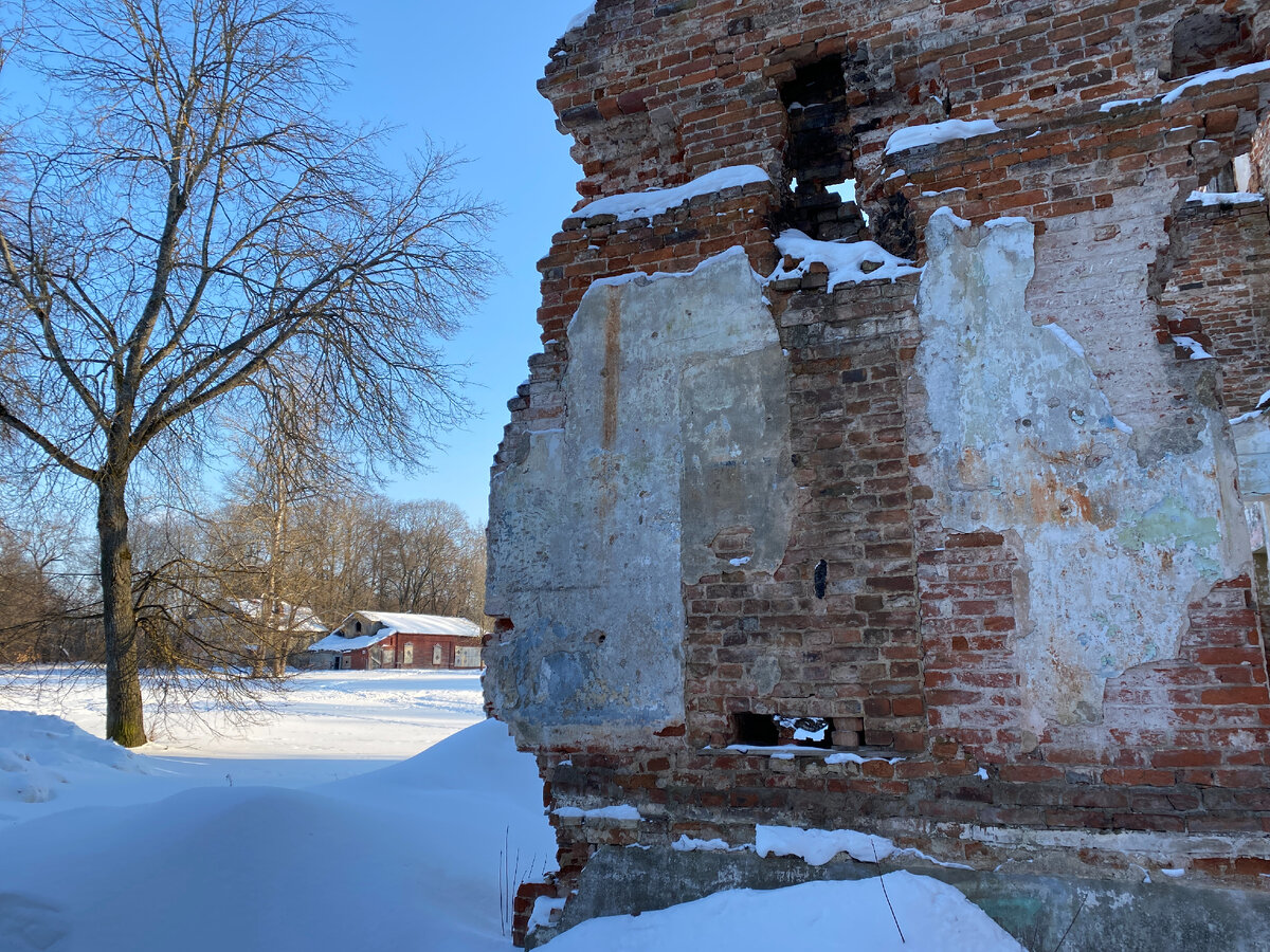 Руины усадьбы Демьяново в нашем городе Клин | РЮКЗАК и ДРОН | Дзен