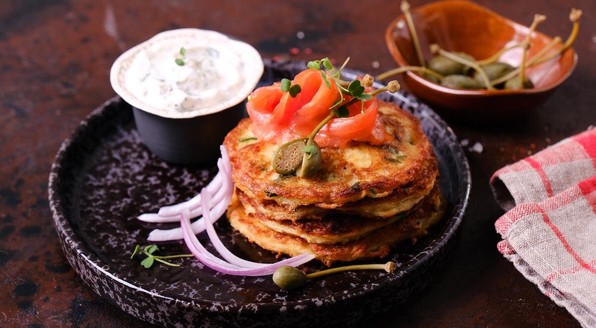 Праздничный стол с мужским характером: какие блюда с ярким вкусом подарить  на 23 февраля | ГАСТРОНОМ.РУ | Дзен