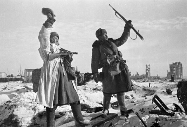    Сталинград. 1943