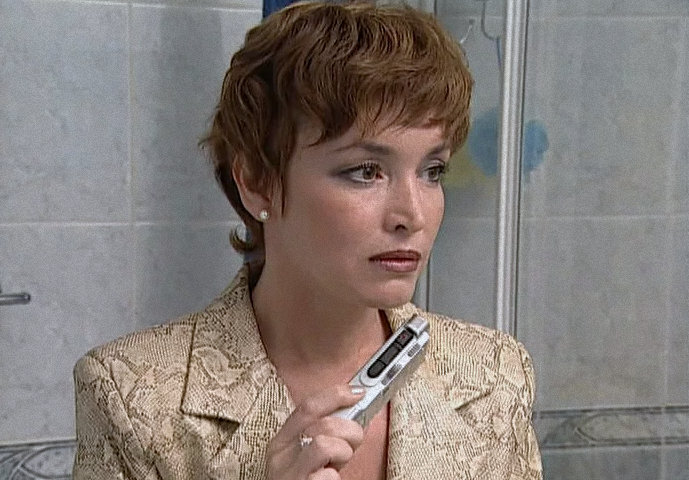 кадр из сериала «Бандитский Петербург-6» 2003 год
