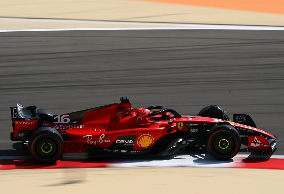    Шарль Леклер – быстрейший в утренней сессии финального дня тестовFerrari