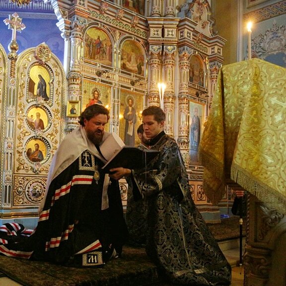 сочи храм вербное воскресенье. вербное воскресенье служба в храме. православная служба. вербное воскресенье казанский собор. служба в воскресенье.