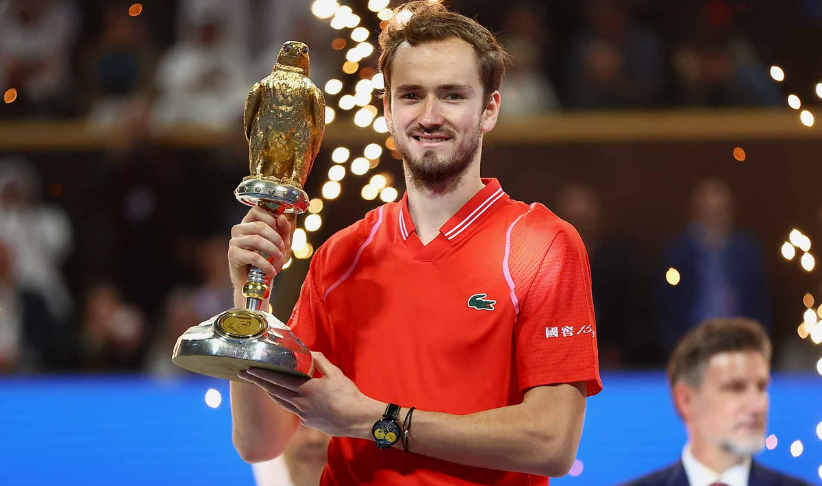 Даниил Медведев продолжает собирать трофеи. Фото: ATP Tennis