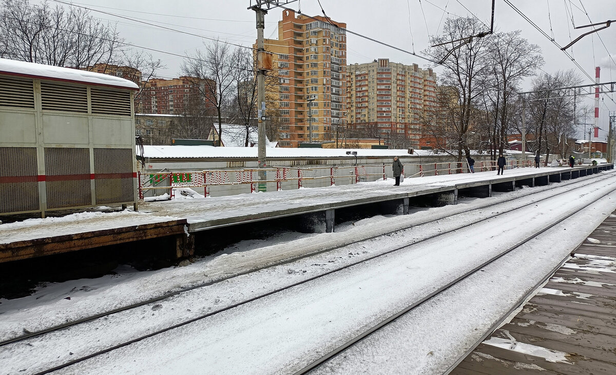 Ведутся работы по реконструкции платформы 🚊 станции «Ухтомская» будущего  МЦД-3 | Развитие Метрополитена в Москве | Дзен