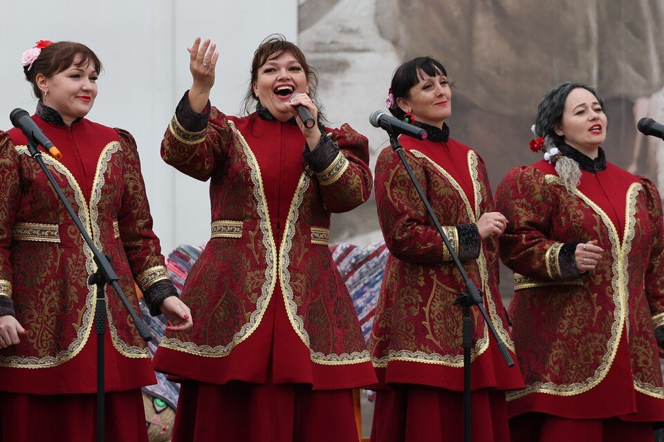     Масленичные гуляния в Краснодаре Виталий ТИМКИВ