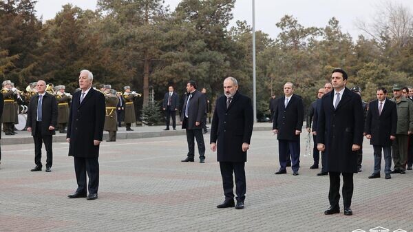    © Photo : press office of the Parliament of RA