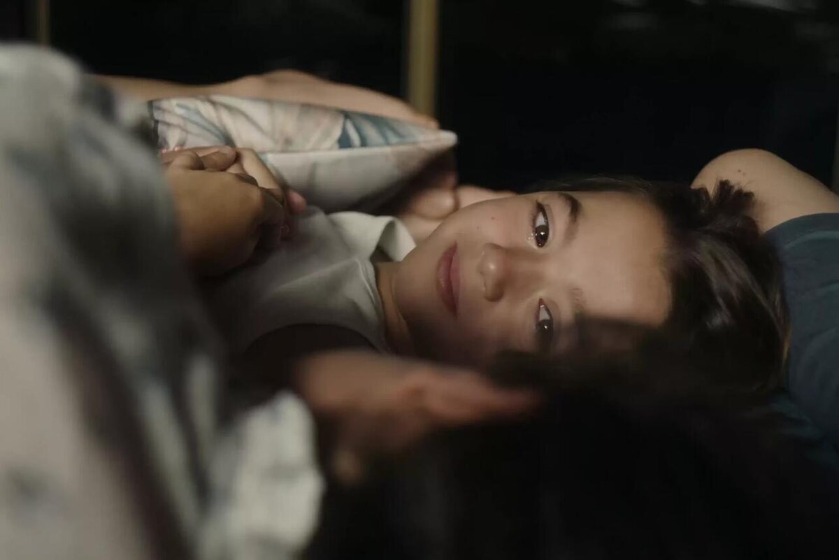    «20 тысяч пород пчел» Кадр из фильма