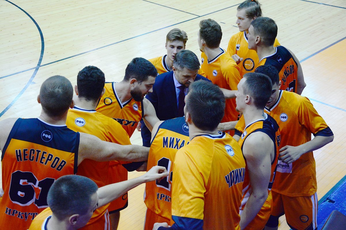    БК «Иркут» проиграл «Новосибирску» дома с разницей в 5 очков