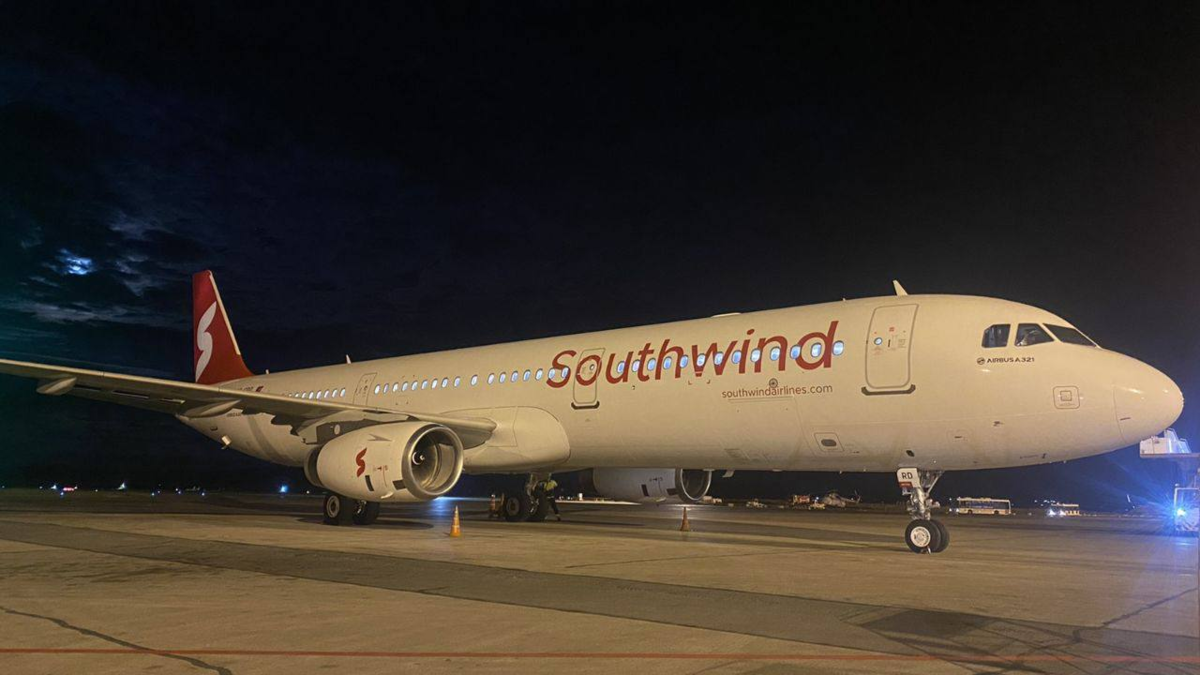 Боинг southwind. Southwind Airlines авиакомпании Турции. Турецкая авиакомпания South Wind. Southwind Airlines авиакомпании Турции самолет. Авиакомпания Southwind Турция рейсы.