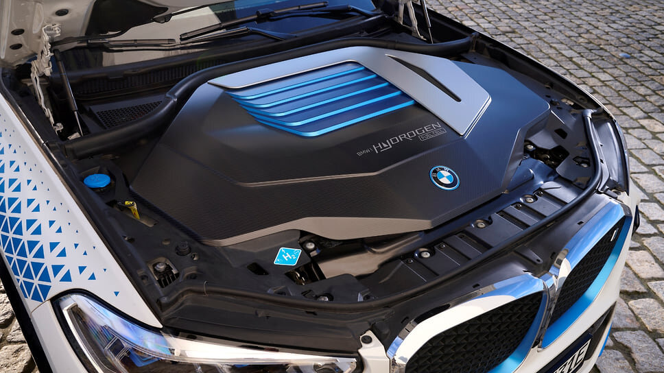 Фото: BMW📷BMW iX5 Hydrogen