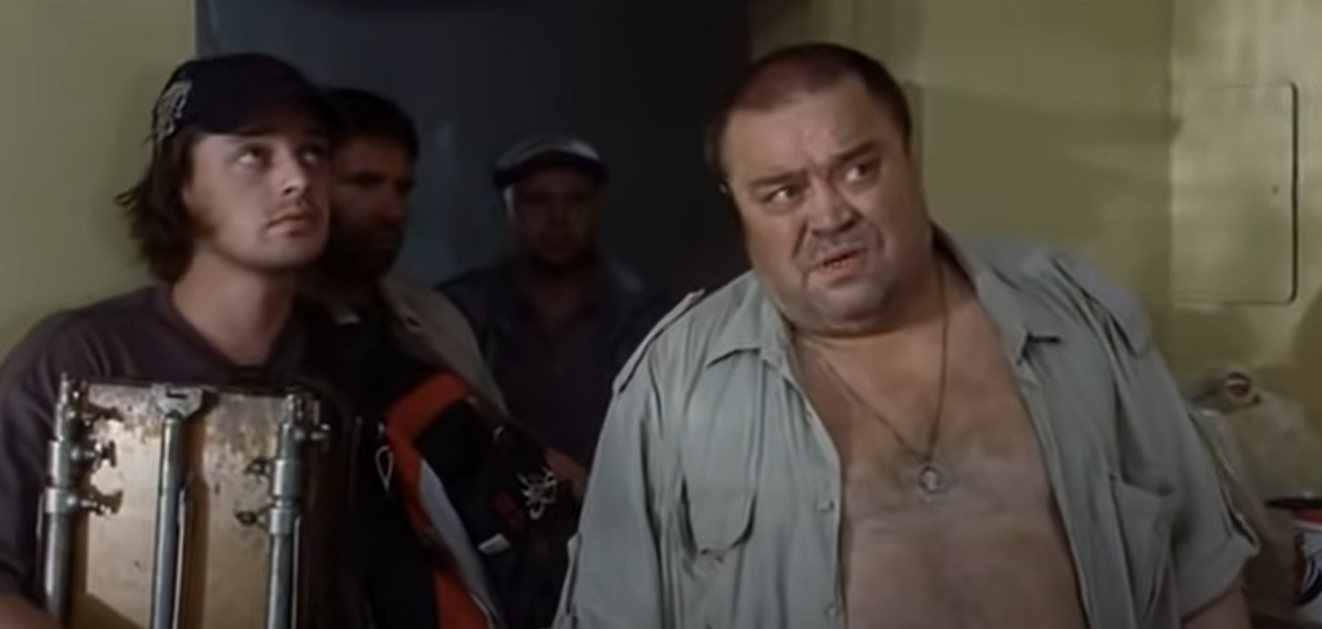 Андрей (Андрей Новиков) и Мирон Сысоевич (Александр Ильин, кадр из фильма "Граффити" (2006)