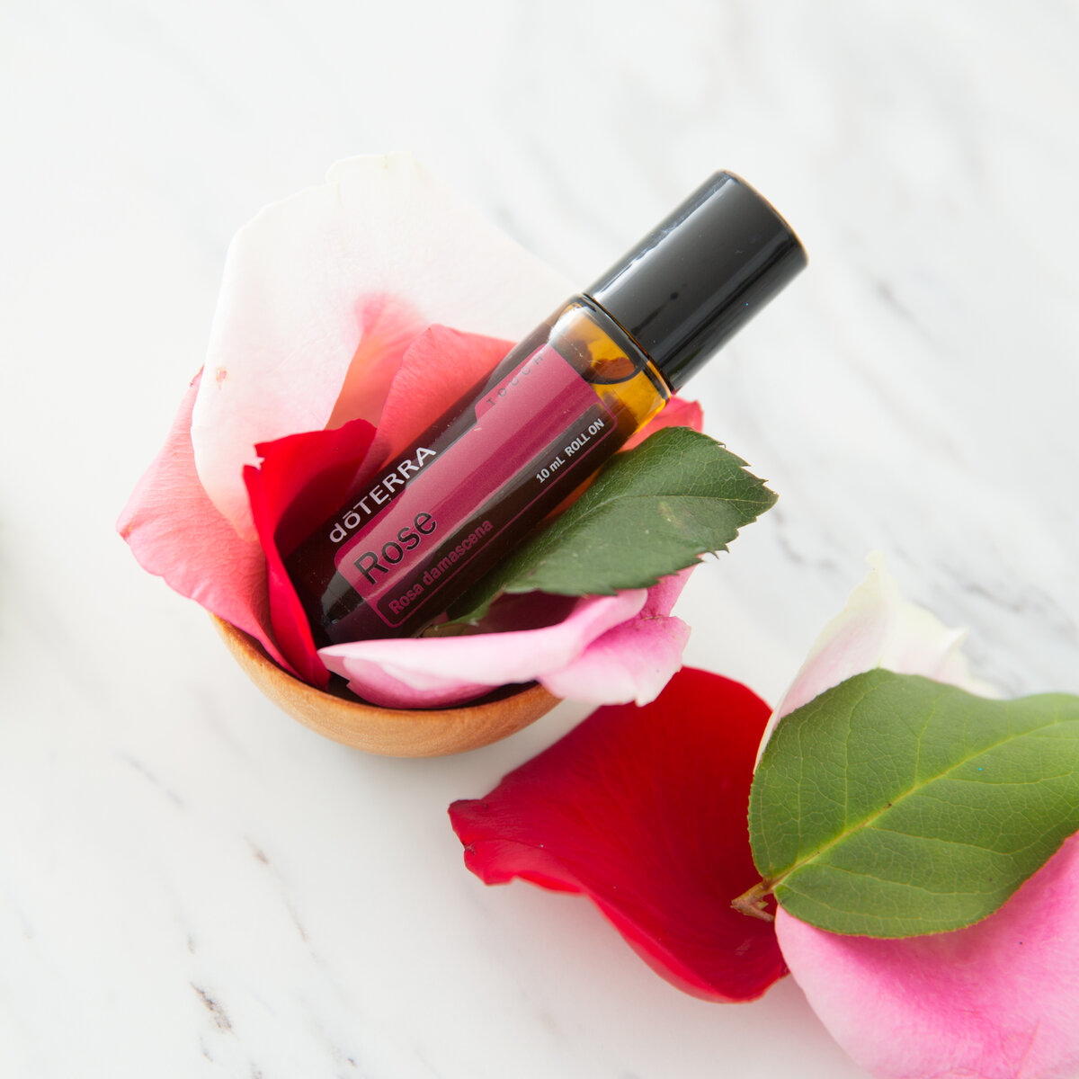 Эфирное масло Розы🌹 Только до конца марта получите ЭМ Розы Touch от  doTERRA в подарок 🎁 | ДАР ЗЕМЛИ // Ароматерапия и эфирные масла | Дзен