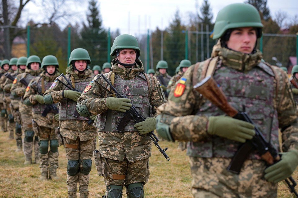     ЦРУ тайно переправляет на Украину американских наемников  GLOBAL LOOK PRESS