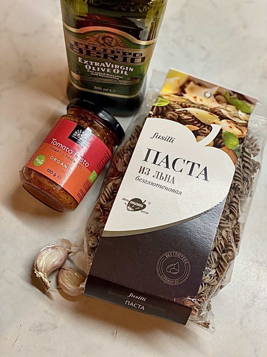 Льняная паста фузилли с песто