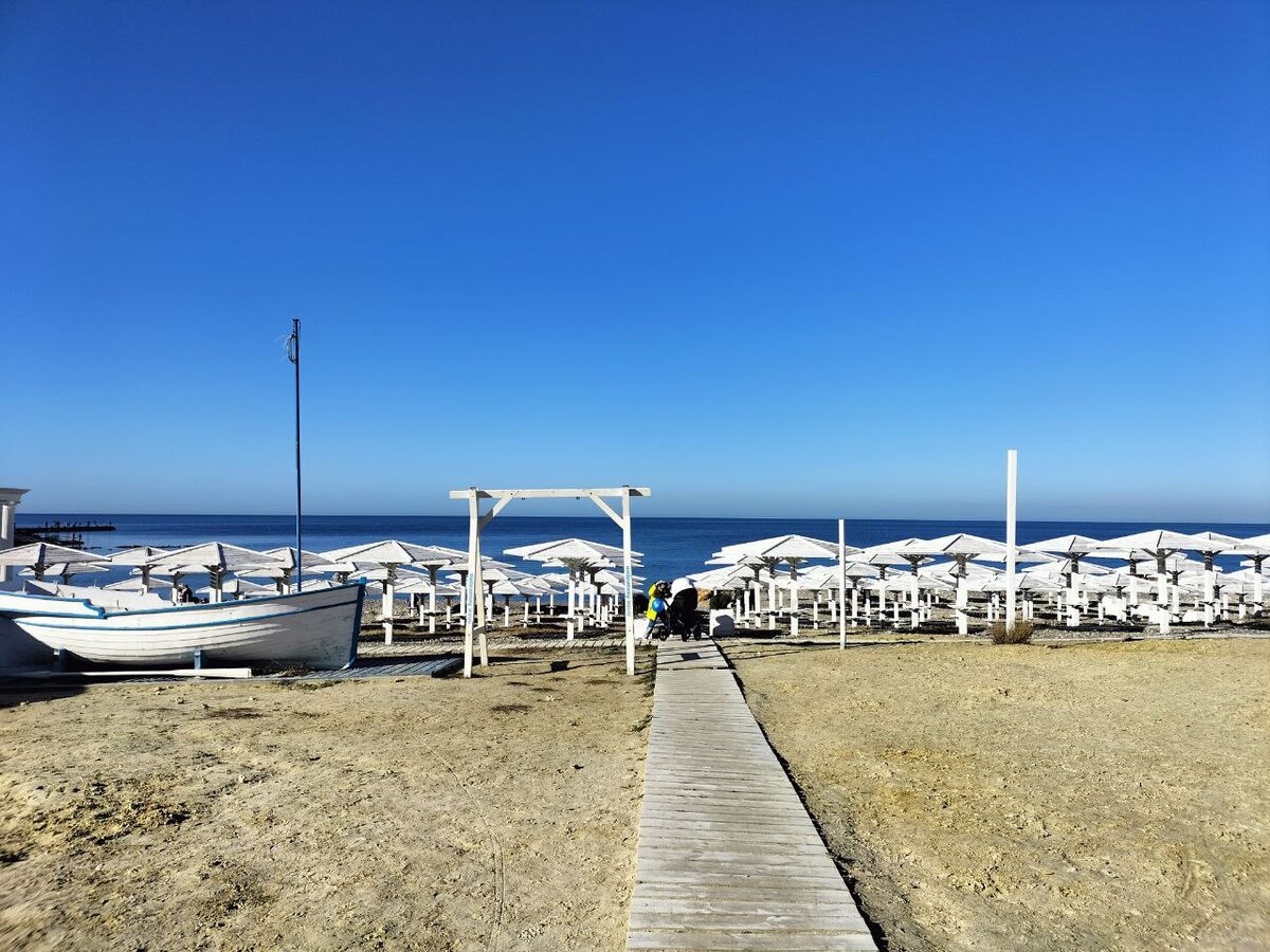 Фото личное, просто для обложки. Воскресенье, 5 марта 2023 года.