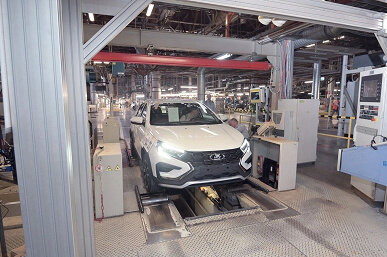 Новая Lada Vesta NG встала на конвейер с 8-клапанным двигателем.Сроки возвращения в строй 16-клапанных моторов источники не называют, однако глава АвтоВАЗа Максим Соколов обещал расширить моторную гамму к маю.