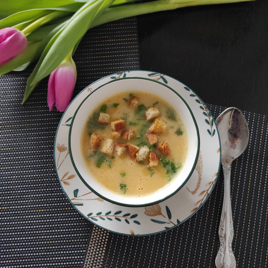 Крем-суп с сухариками