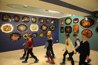    Школьники в музее народных промыслов © Пресс-служба Министерства культуры и туризма Московской области