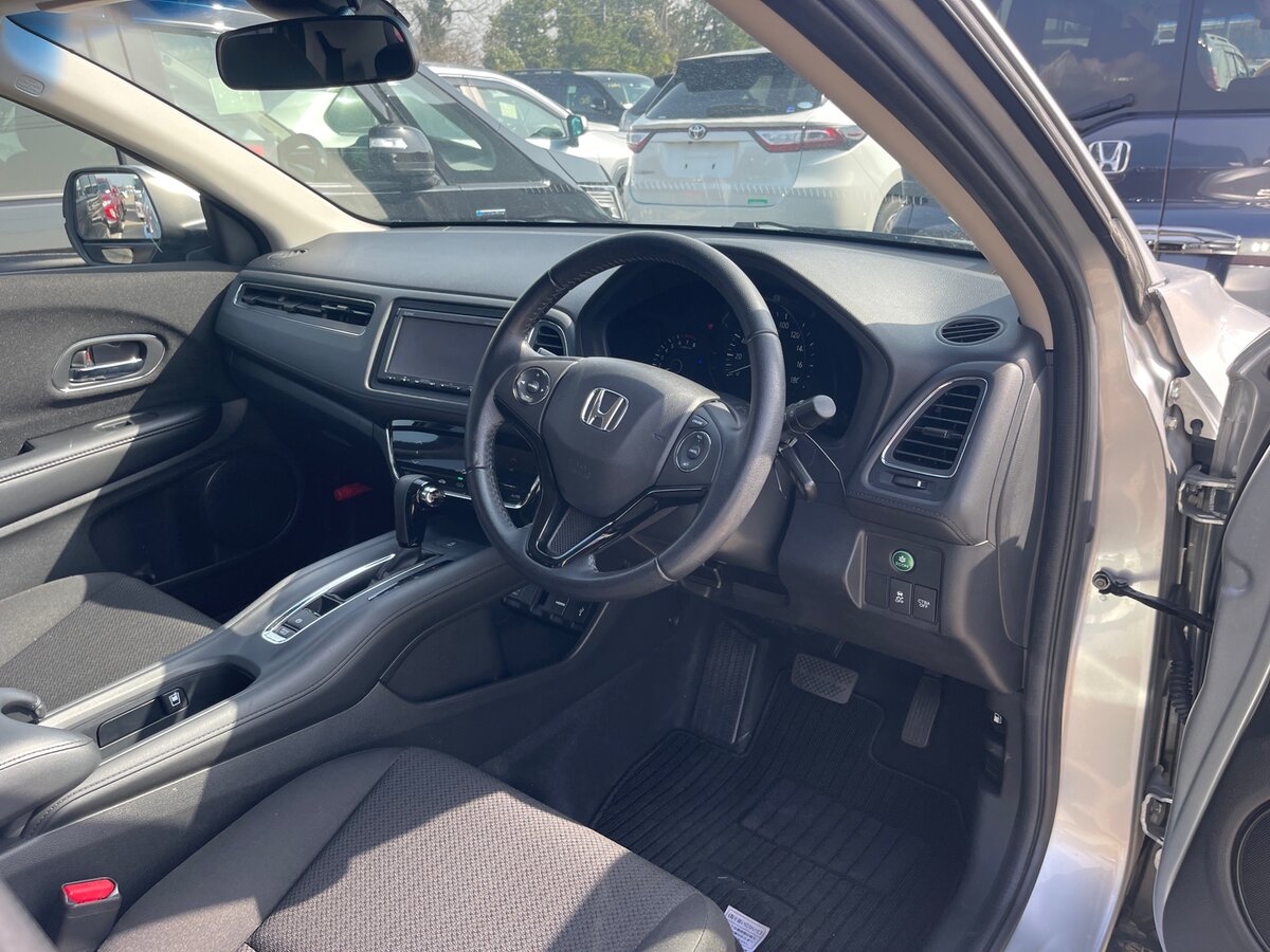 Фото салона, листайте.