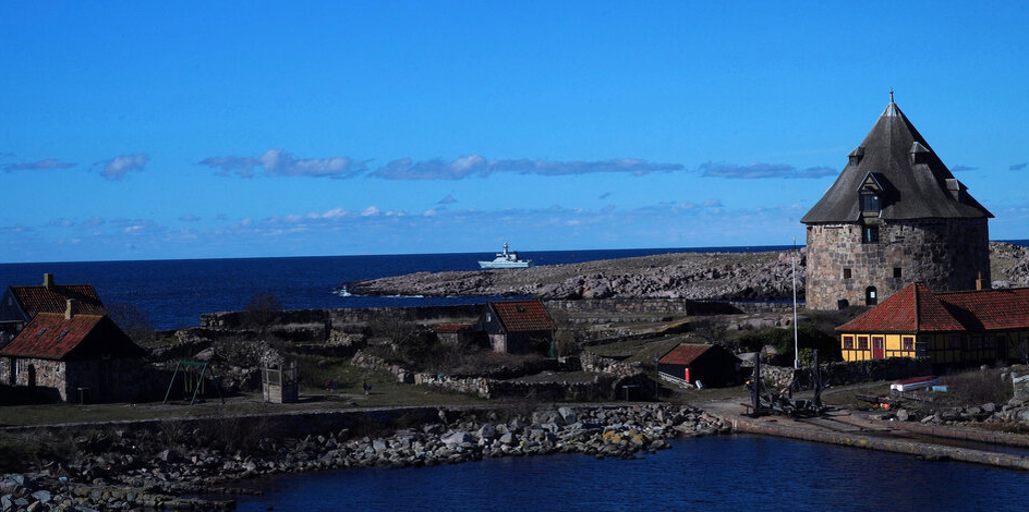 Небольшой датский остров Кристиано находится недалеко от места нападения на трубопровод «Северный поток - 2» © Tom Little/reuters
