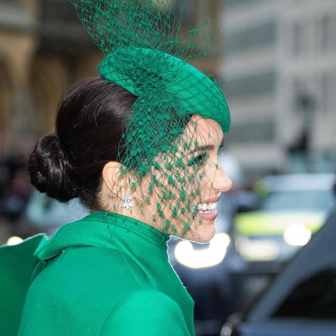 Жду в пятницу, после трёх.