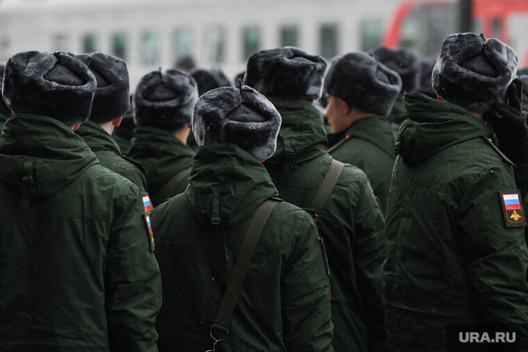    В 2024 году призывной возраст будет начинаться с 19 лет