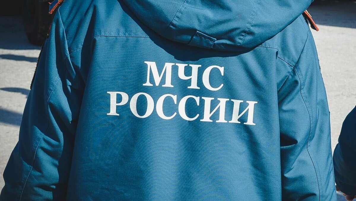     В четверг жители Свердловской области могли вновь слышать объявление о воздушной тревоге, которое транслировалось в эфире радиостанций и телеканалов. В пресс-службе регионального ГУ МЧС России сообщили о хакерской атаке и назвали тревогу ложной.